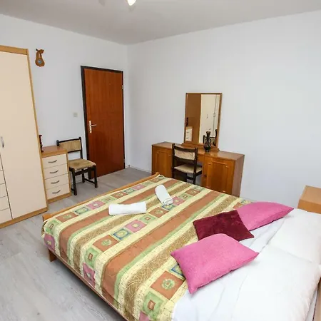 Klaudio Apartment *